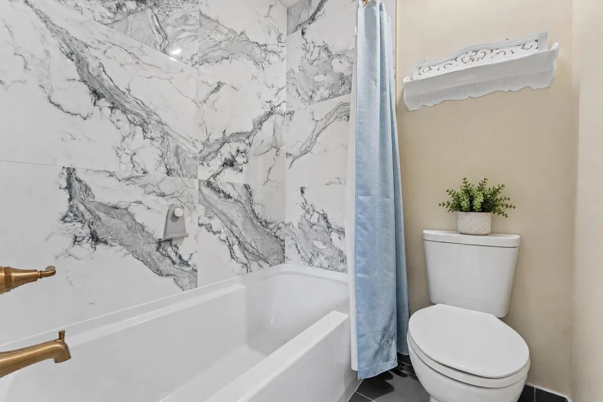 Residence photo 25