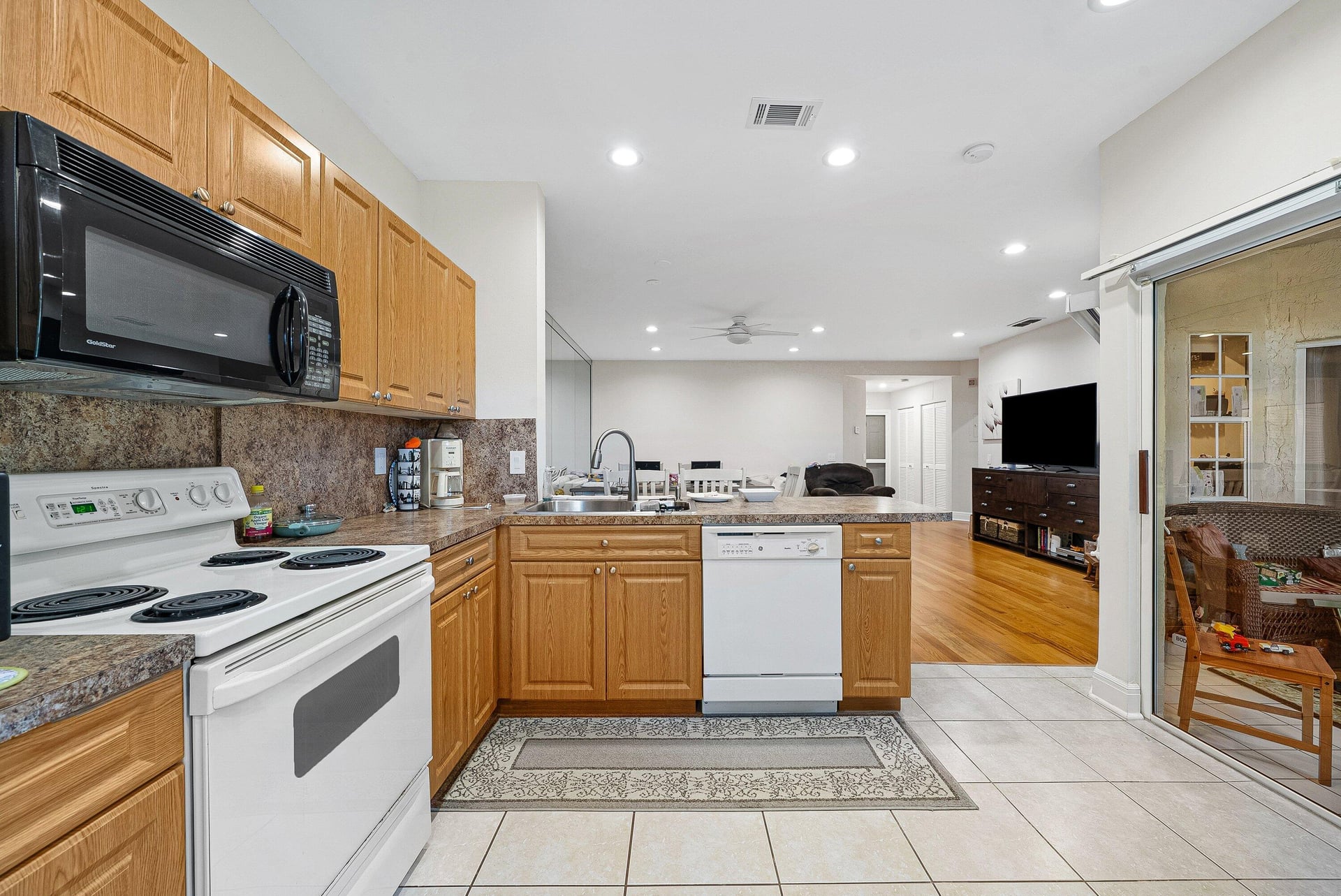  Residence photo 10