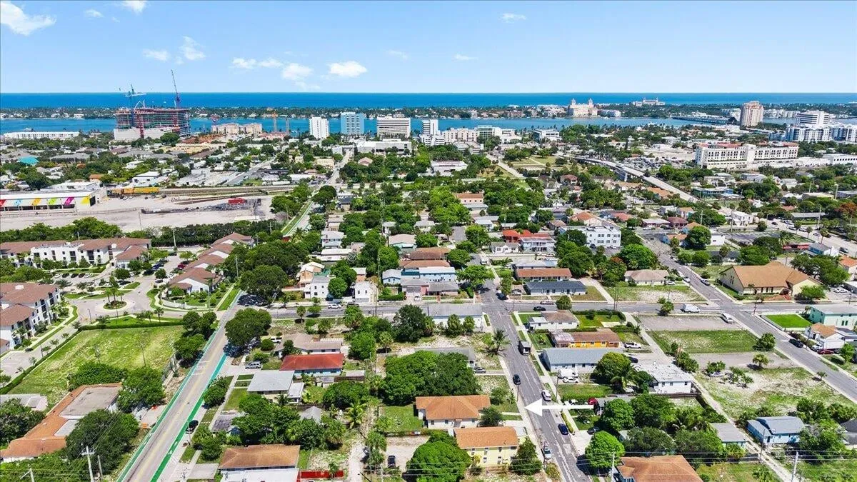 West Palm Beach Residence photo 28