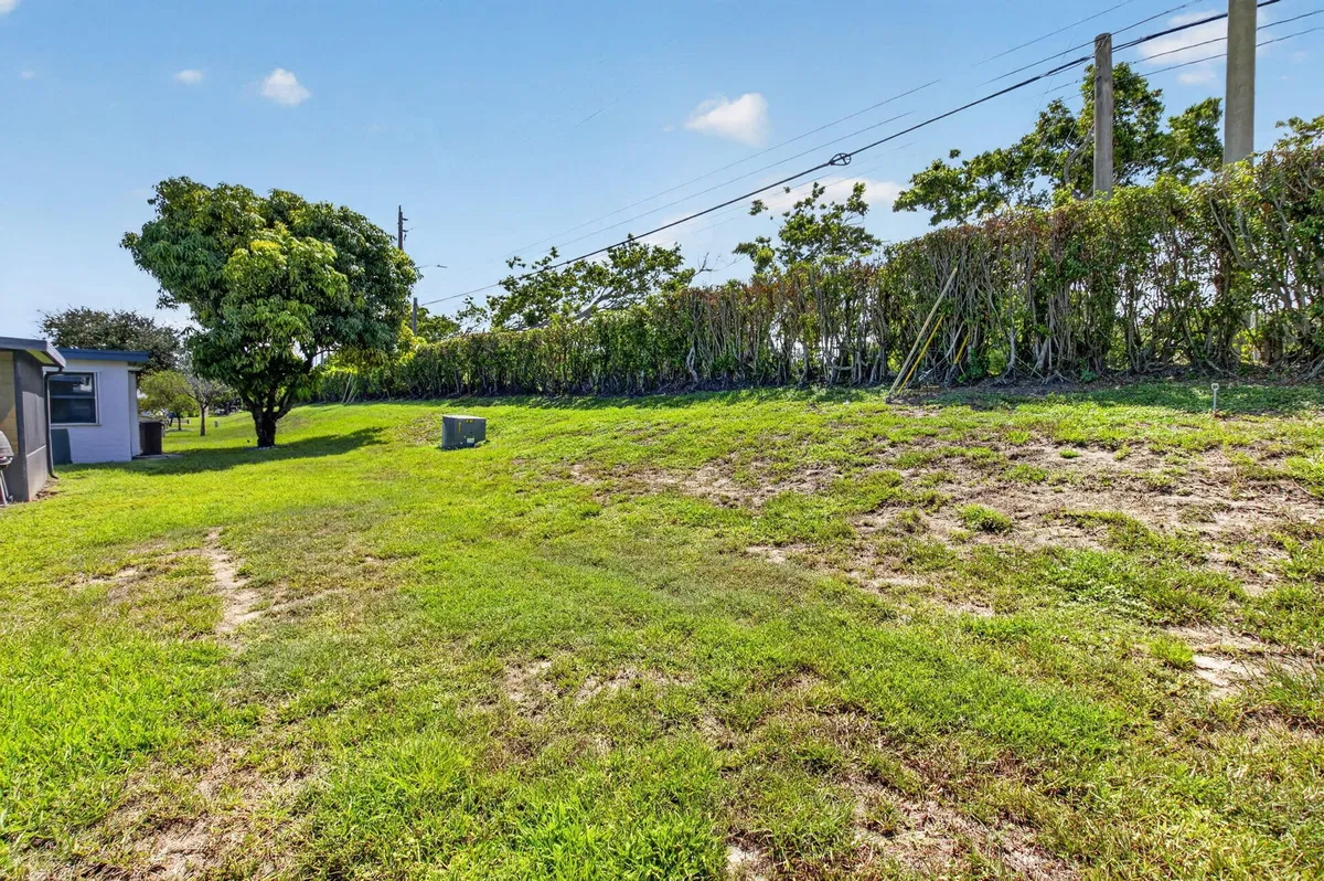 Residence photo 34