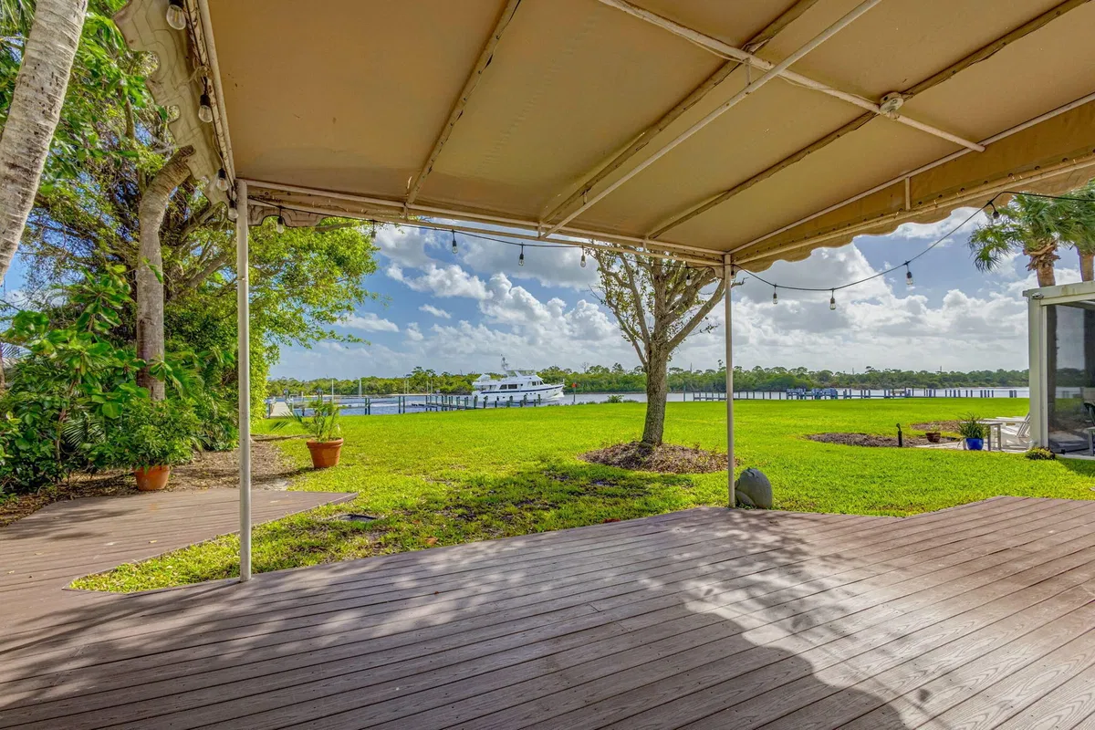 Jonathan's Landing Jupiter FL Residence photo 19