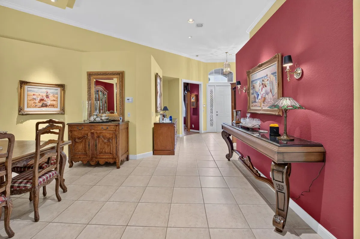 Woodfield Country Club Residence photo 7