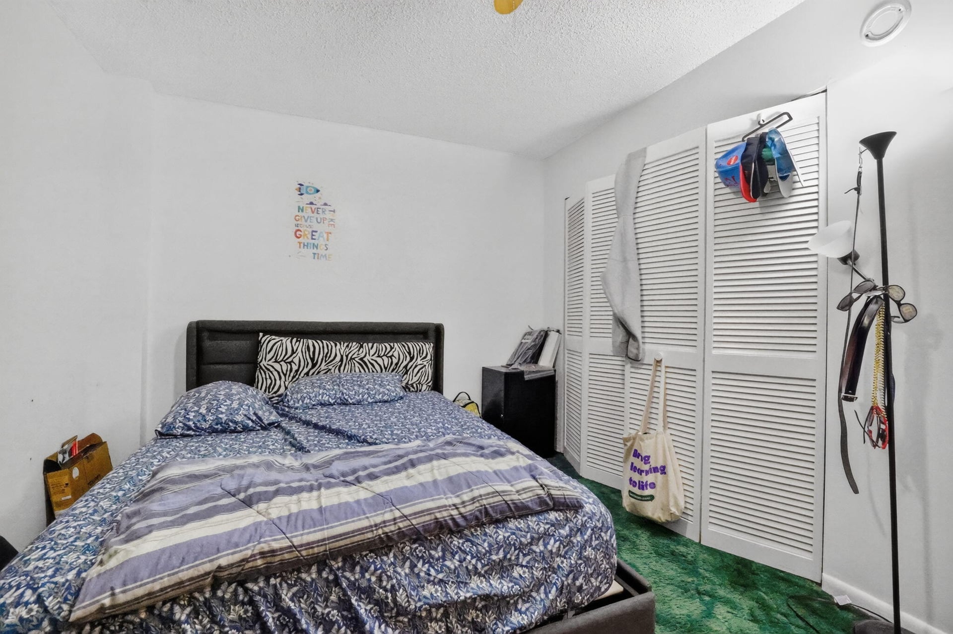 Unit 202 photo 16