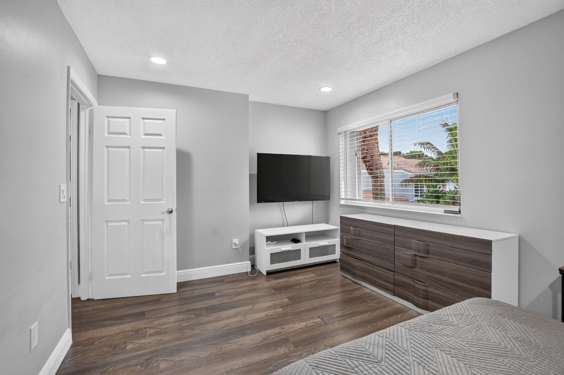 Residence photo 22