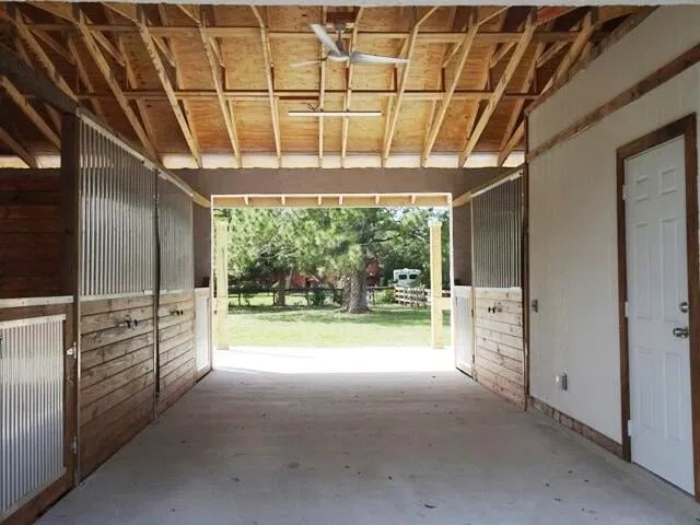 Unit ~ Barn & Guest House