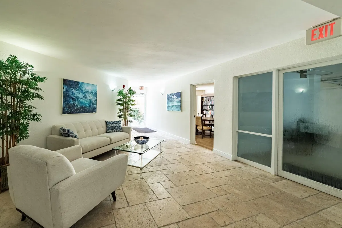 South Palm Beach Unit 508 photo 19