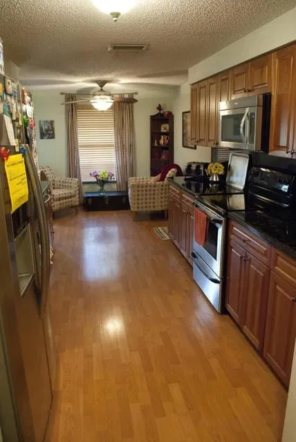 Residence photo 19