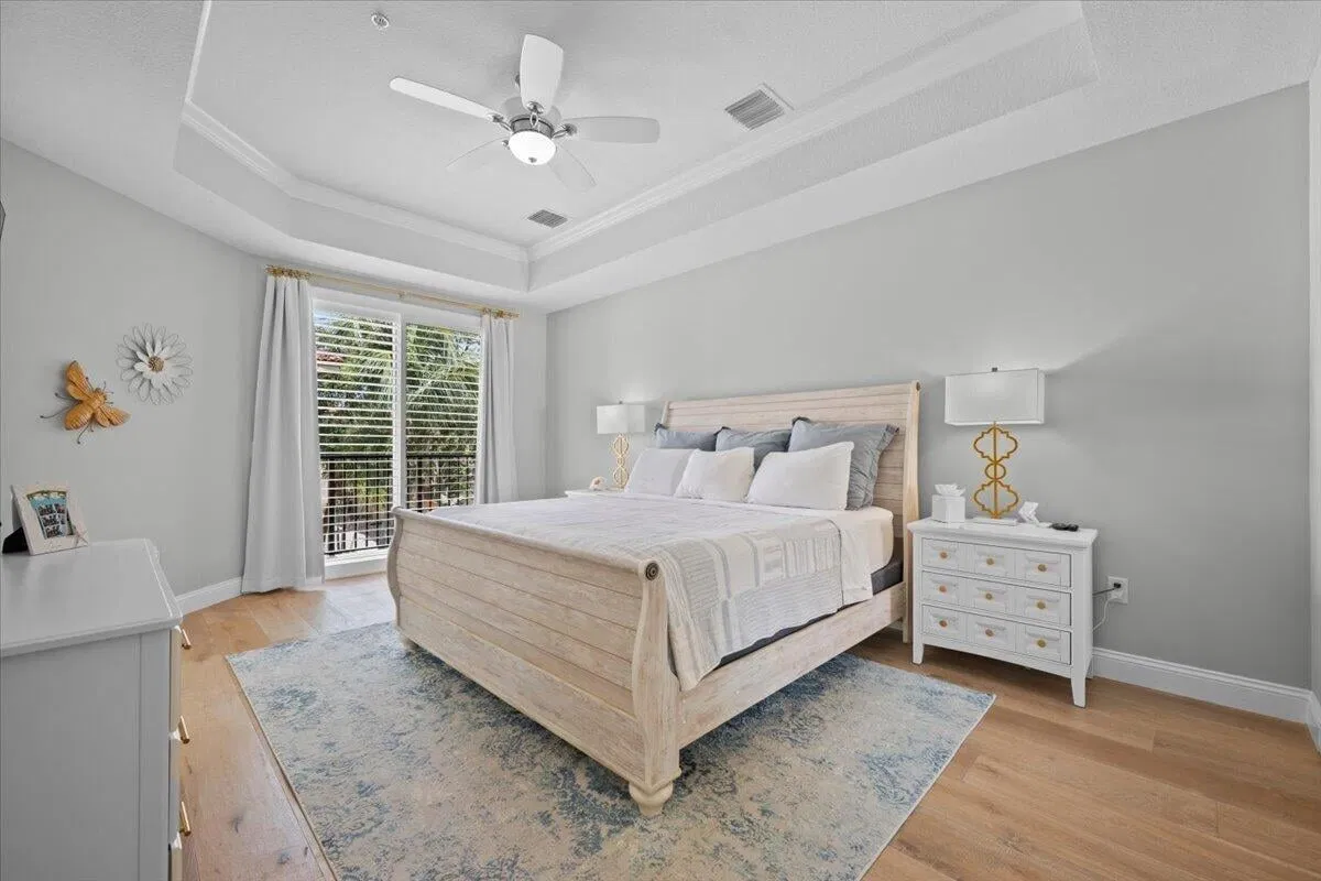Residence photo 25