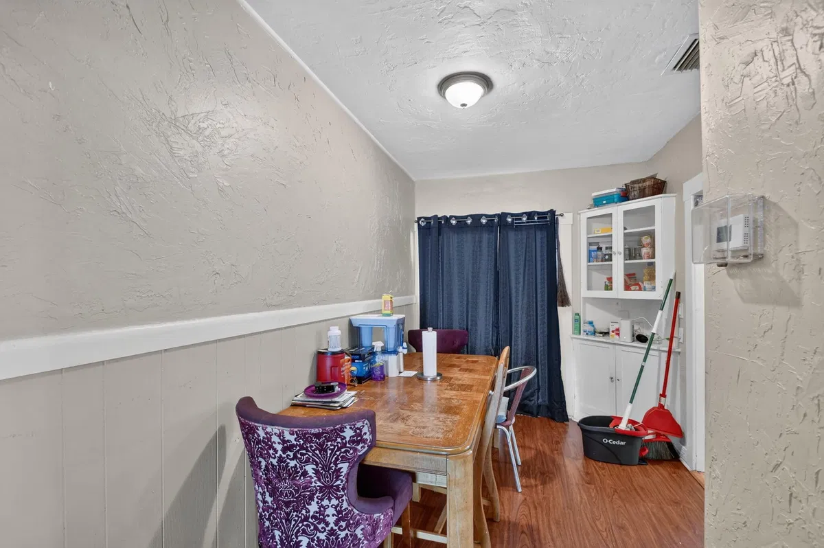 Residence photo 7