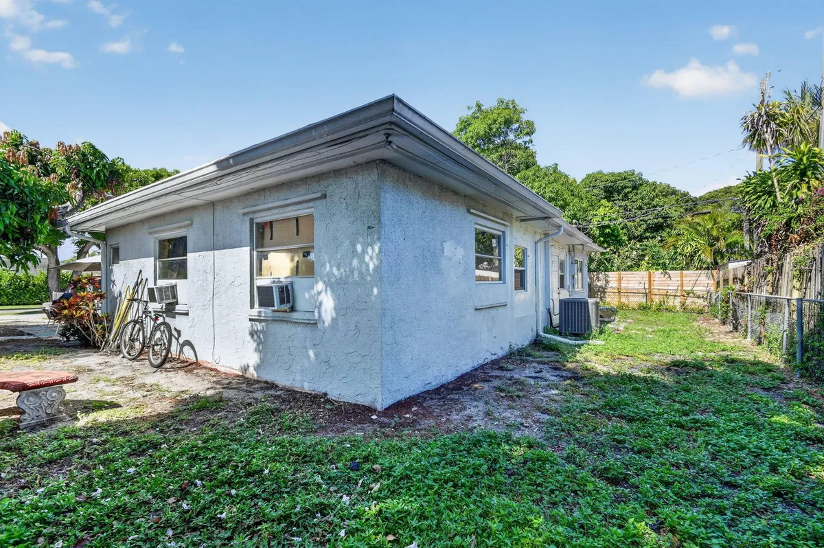 West Palm Beach Residence photo 22
