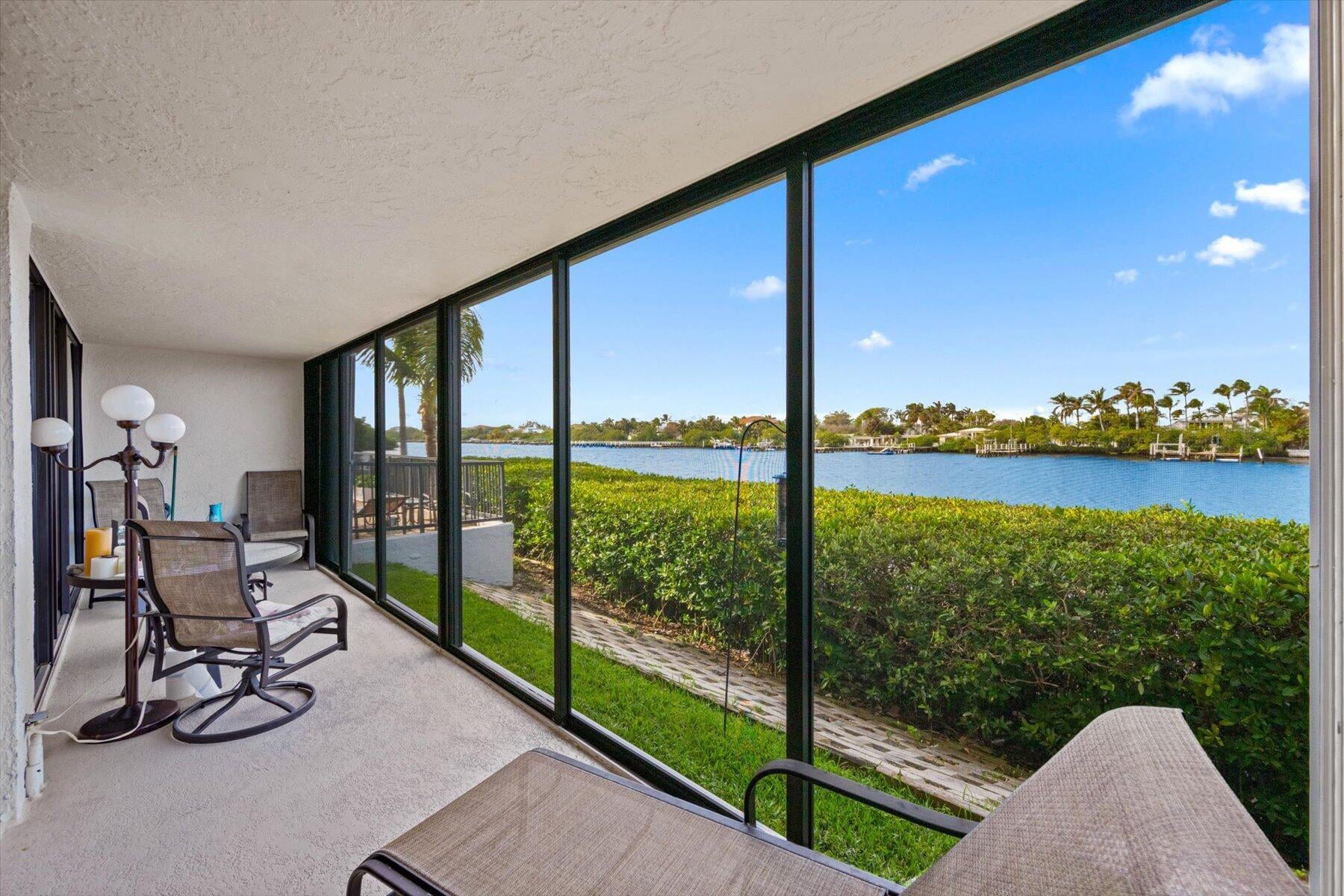 South Palm Beach Unit 113
