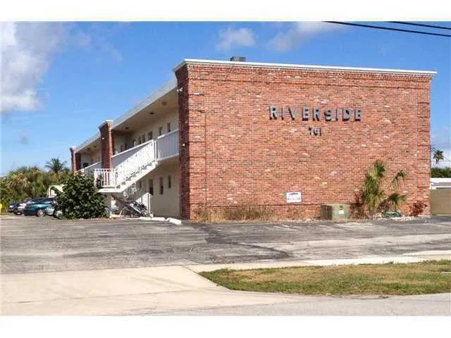 Village of North Palm Beach Unit 102