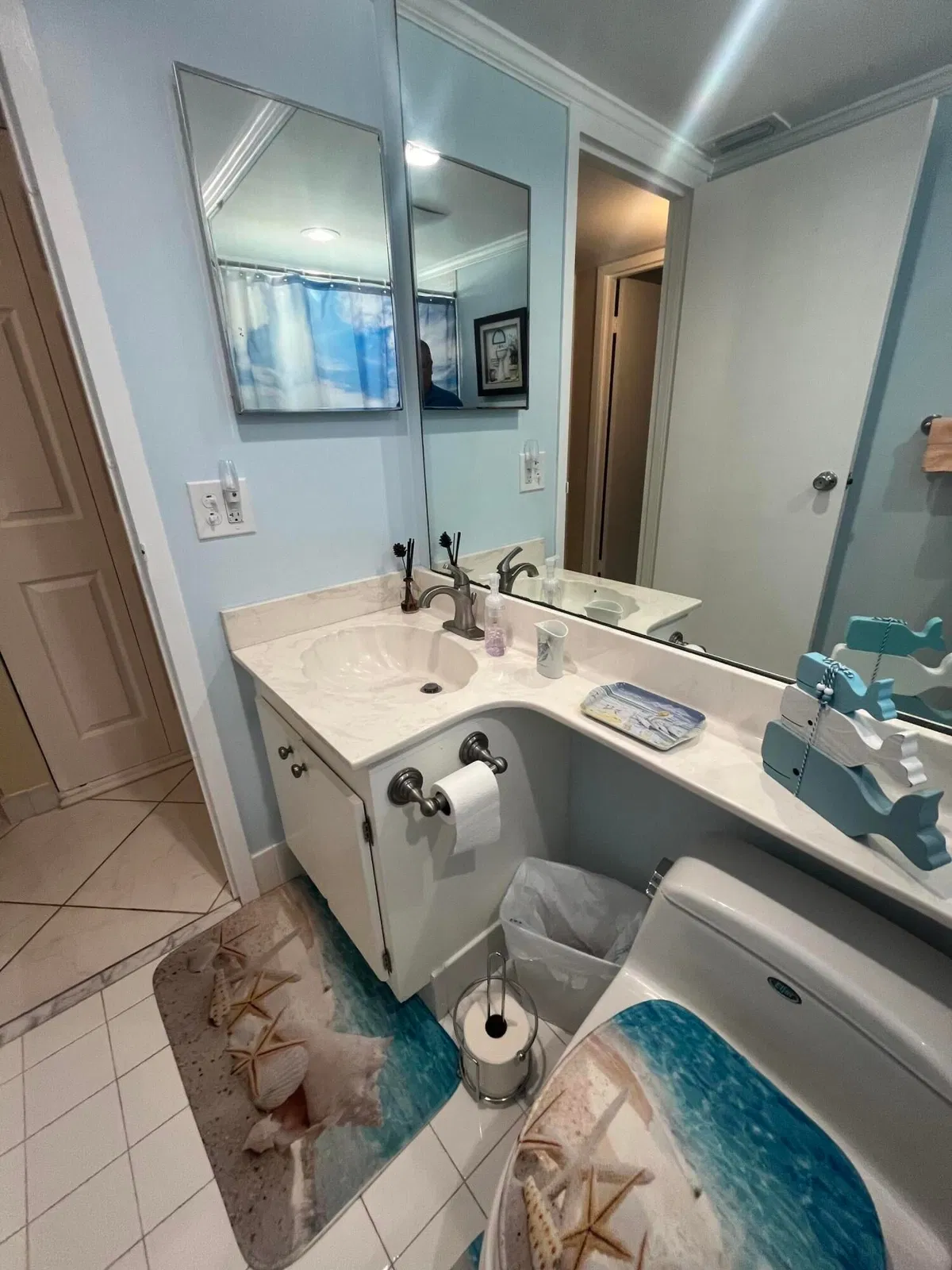 Unit 132 photo 22