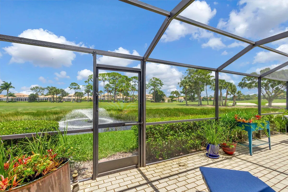 PGA National Palm Beach Gardens Residence photo 46