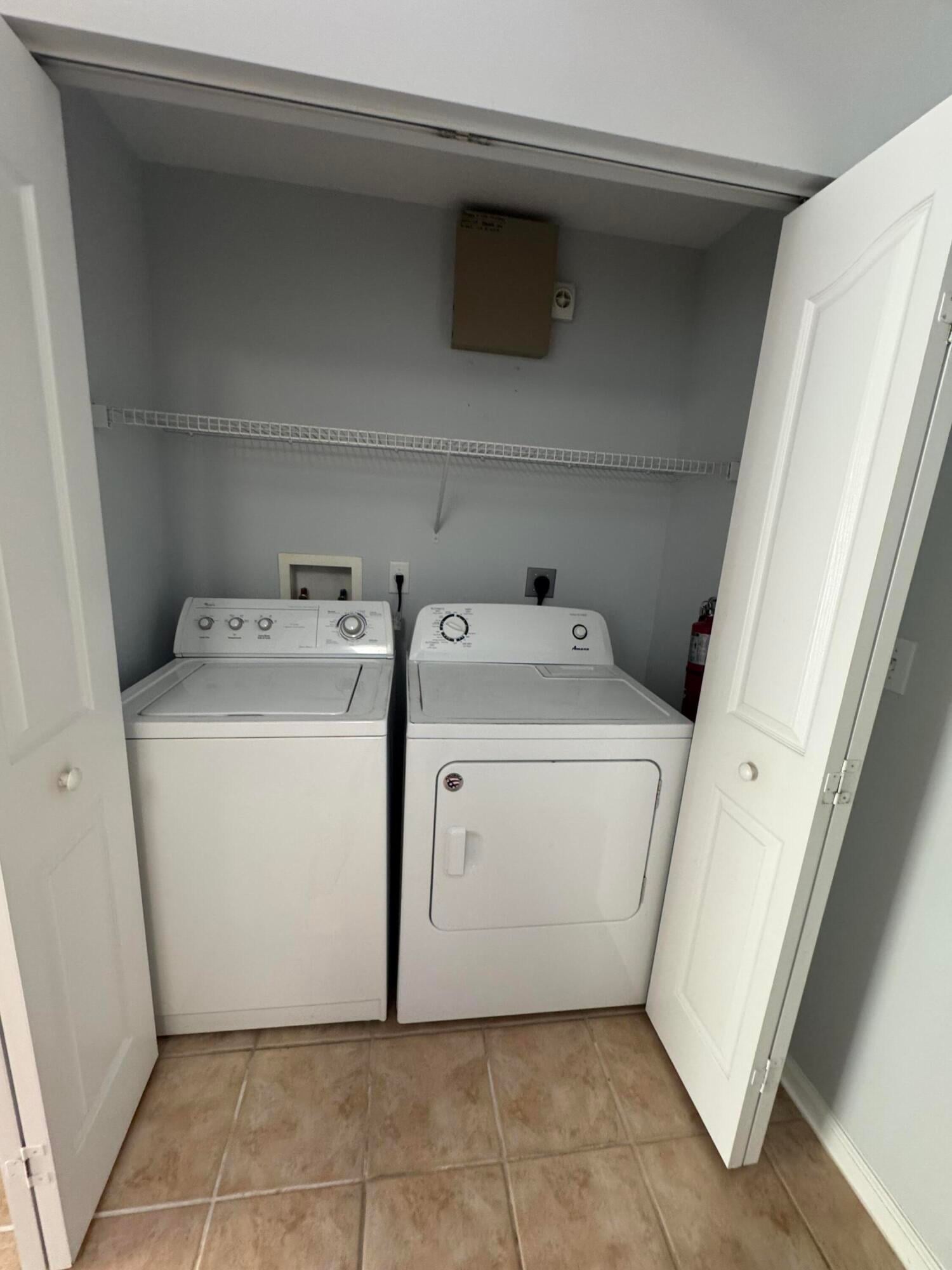Unit 213 photo 7