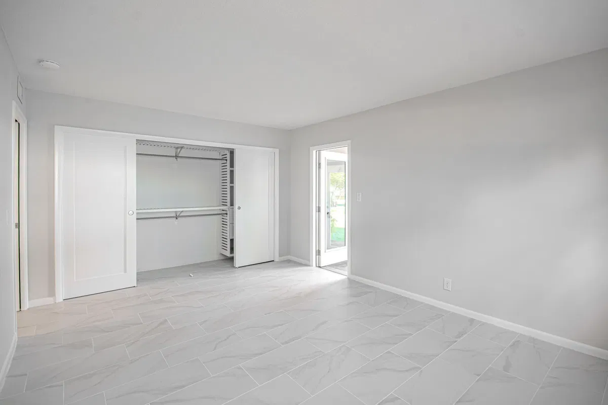  Residence photo 10