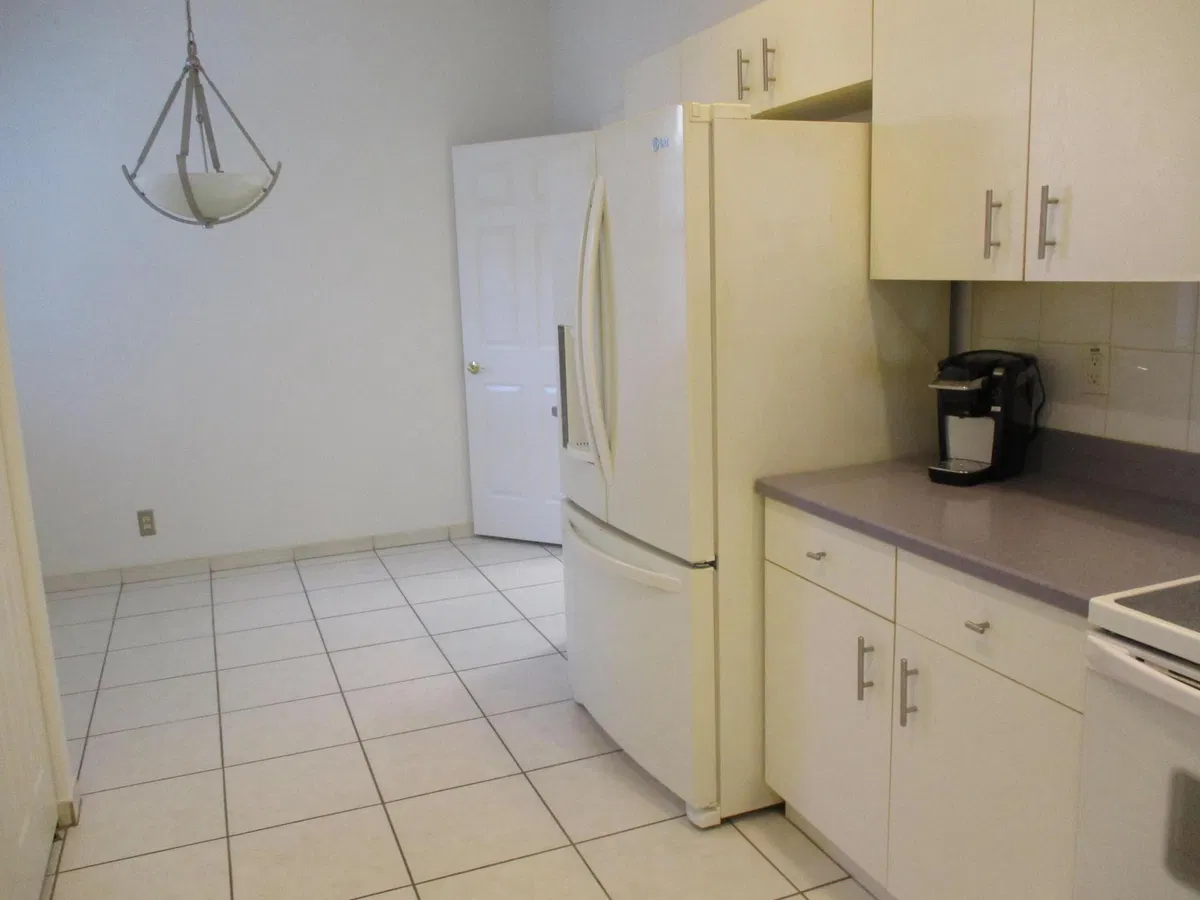 Residence photo 4