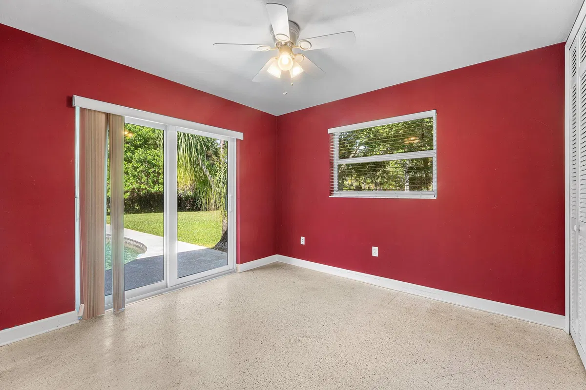 Residence photo 13