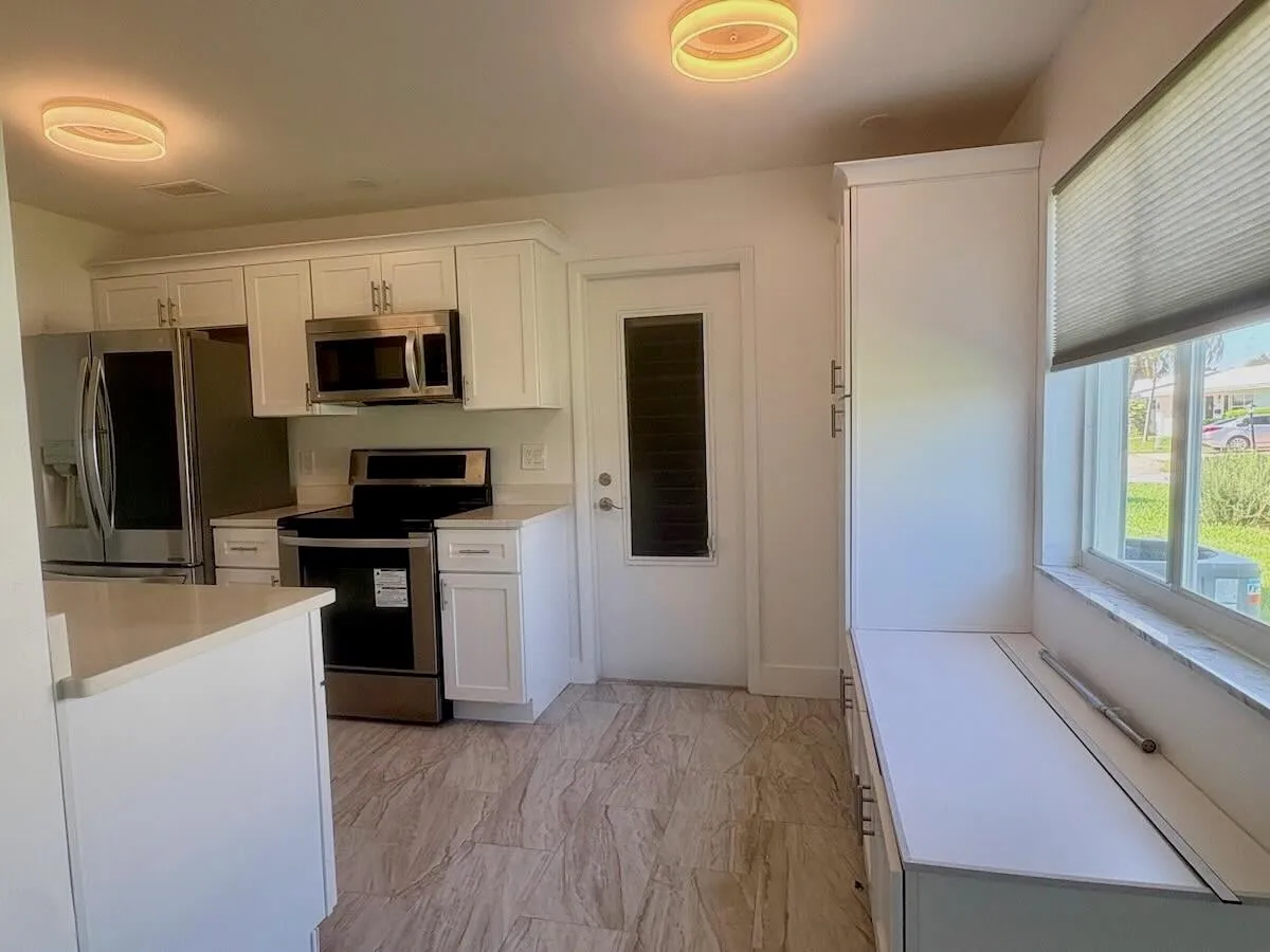 Residence photo 10