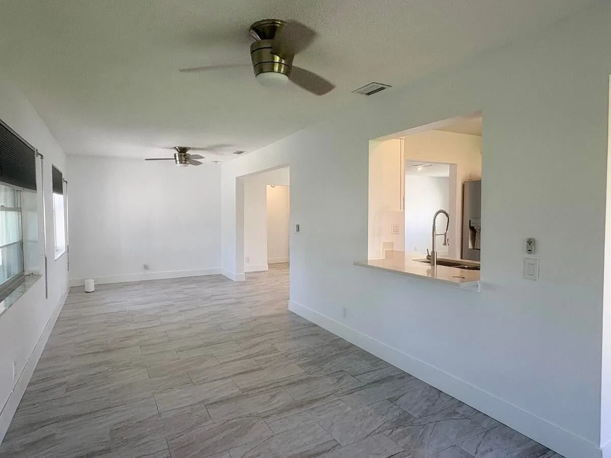 Residence photo 25