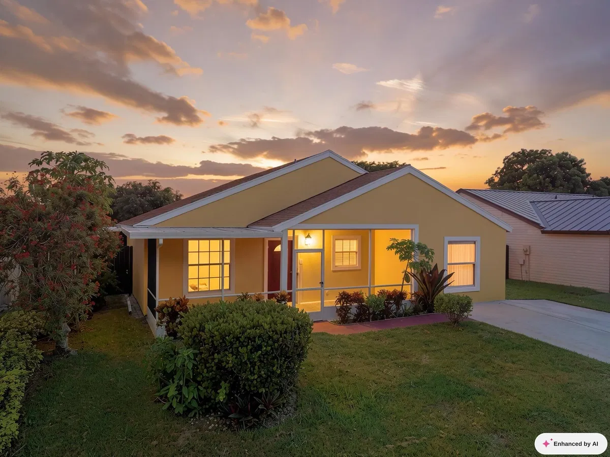 Residence photo 4