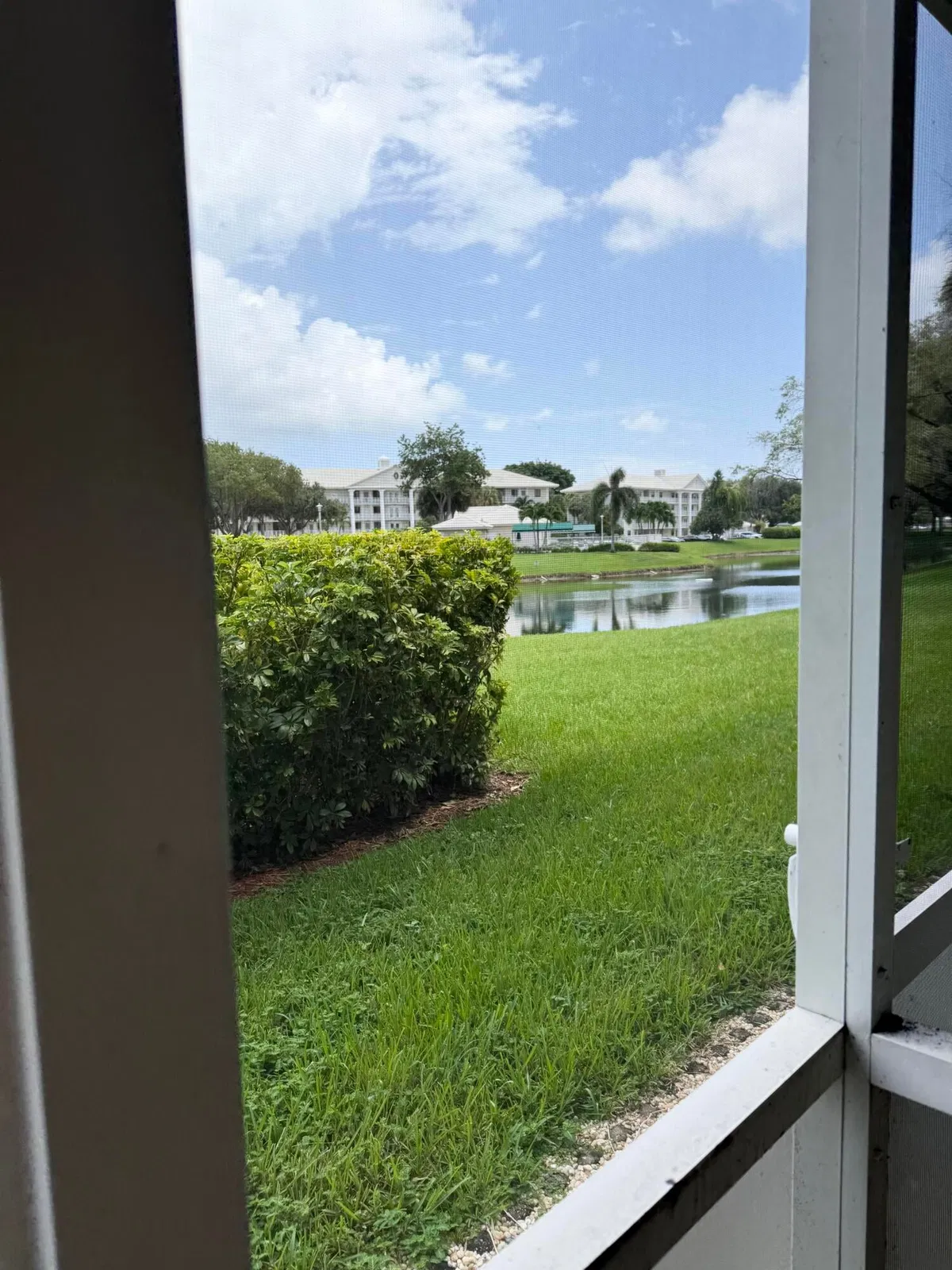 Unit 103 photo 19