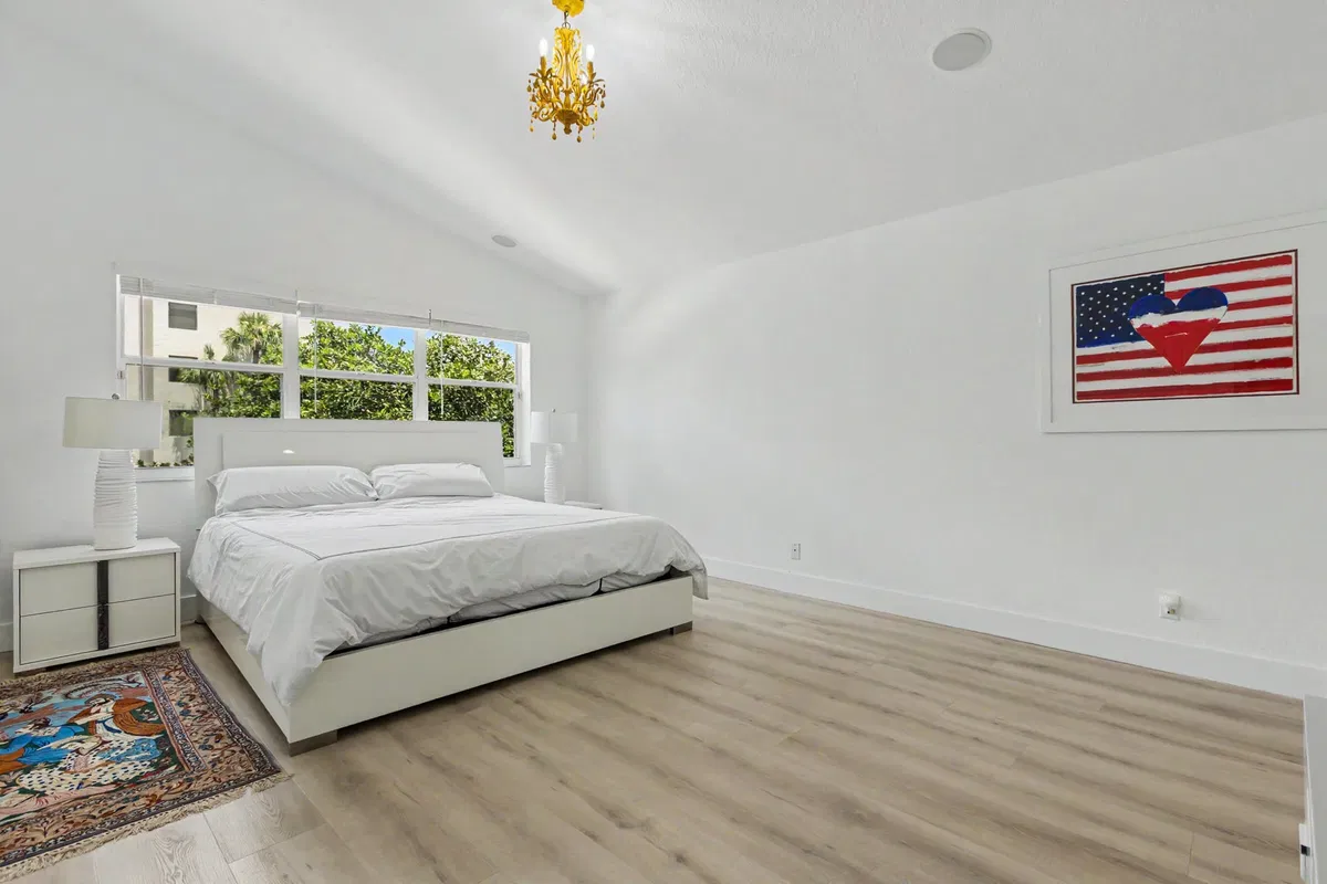 Residence photo 28