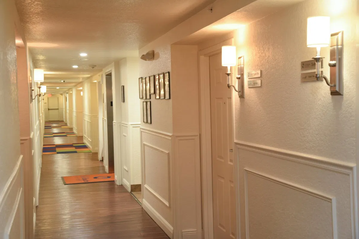 Residence photo 19