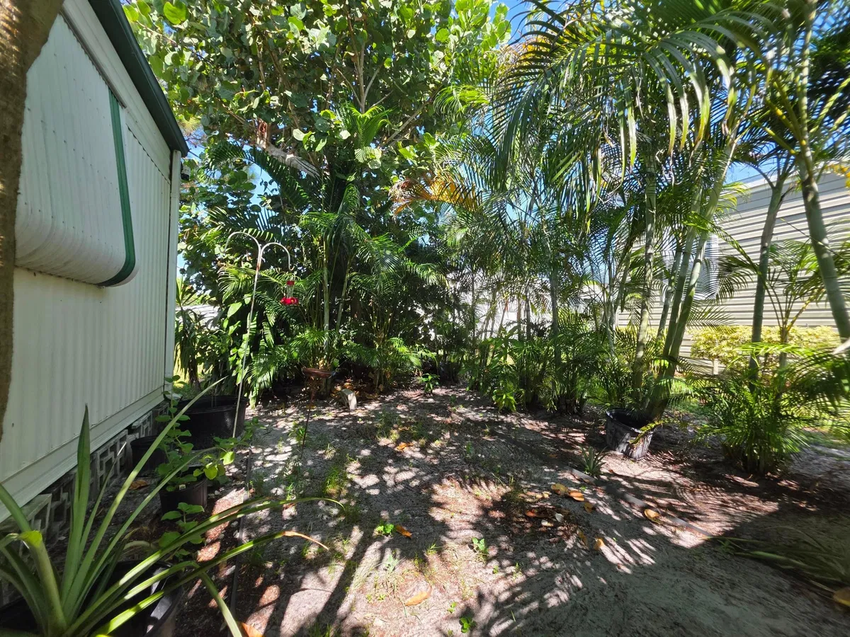 Residence photo 4