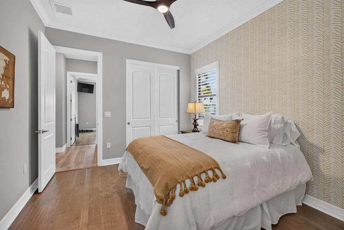 Residence photo 43
