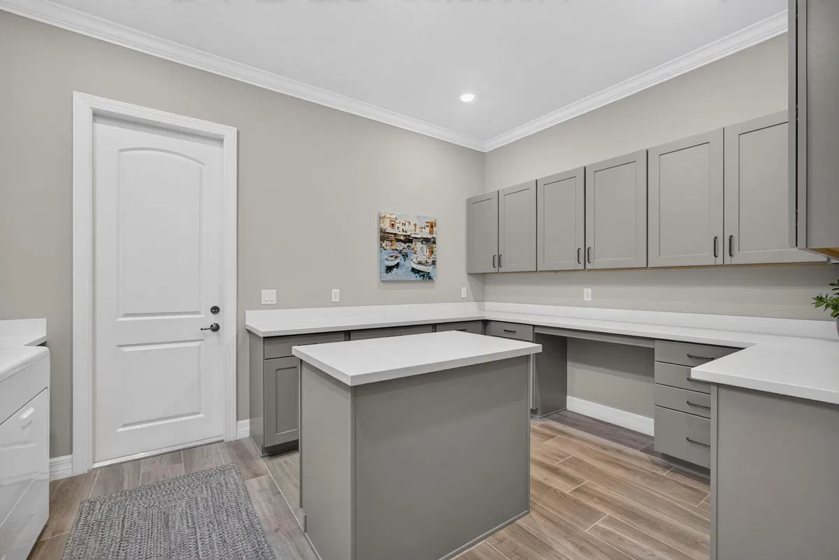 Residence photo 49