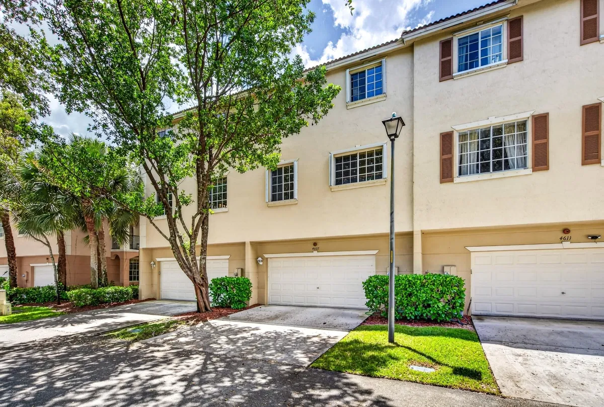  Residence photo 40