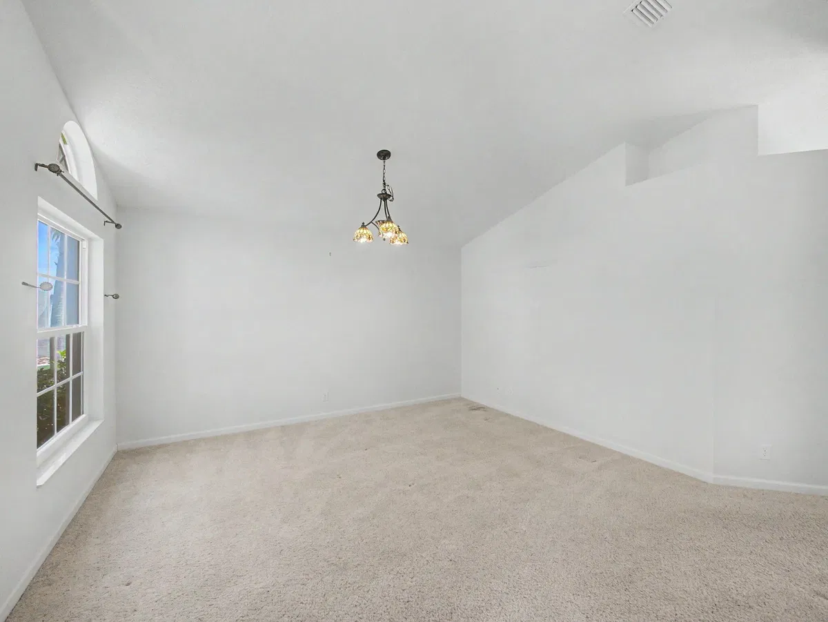  Residence photo 7