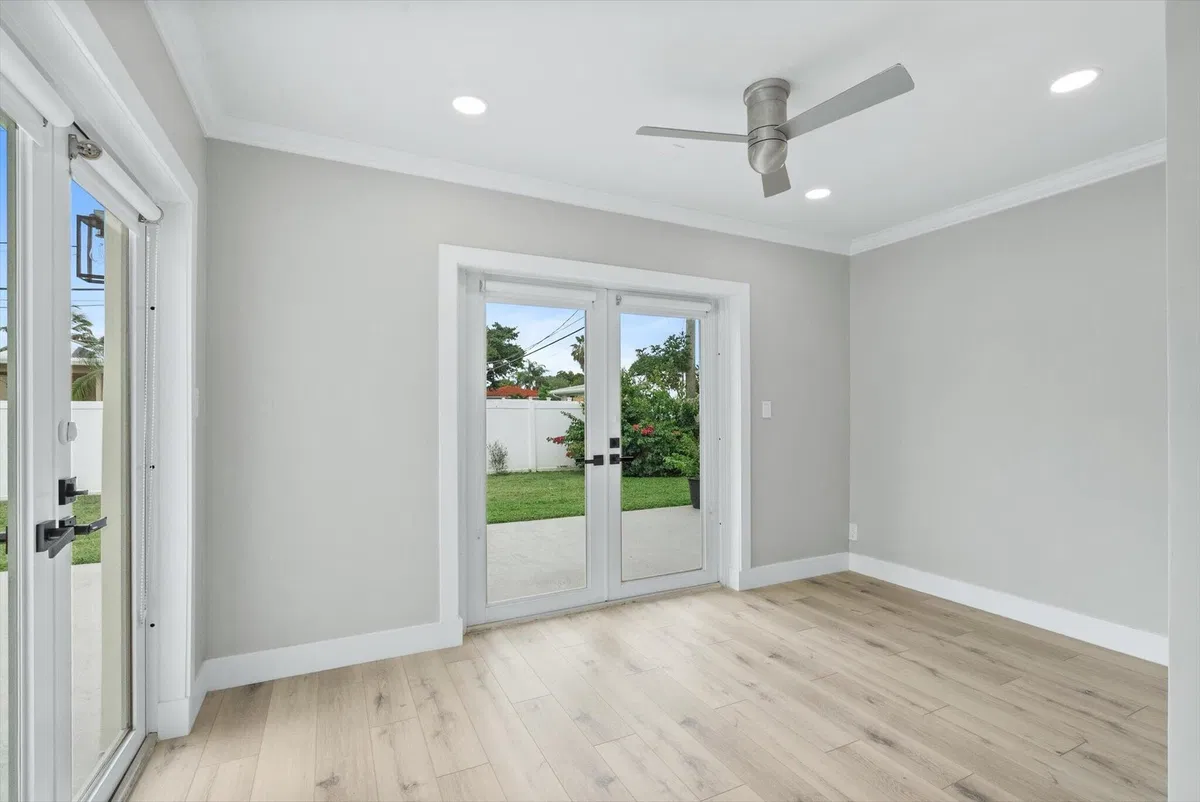  Residence photo 10