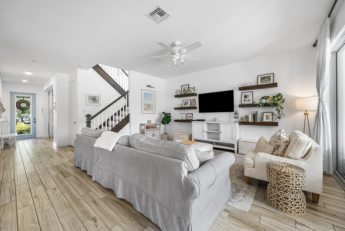 Residence photo 10