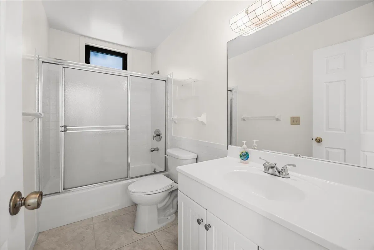  Residence photo 28