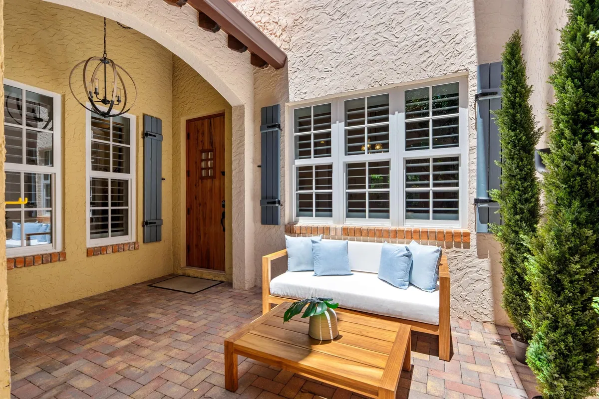 Residence photo 7