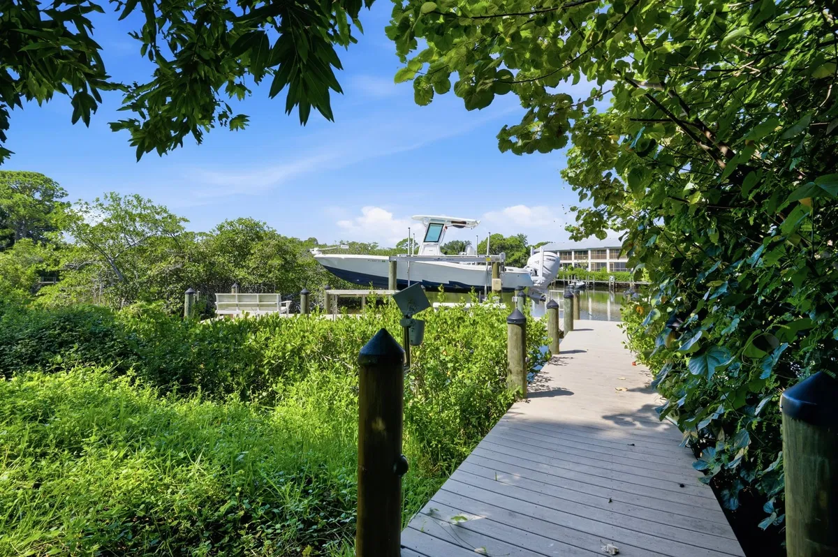 Rocky Point Residence photo 19