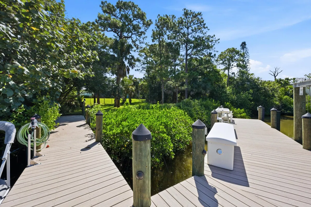 Rocky Point Residence photo 22
