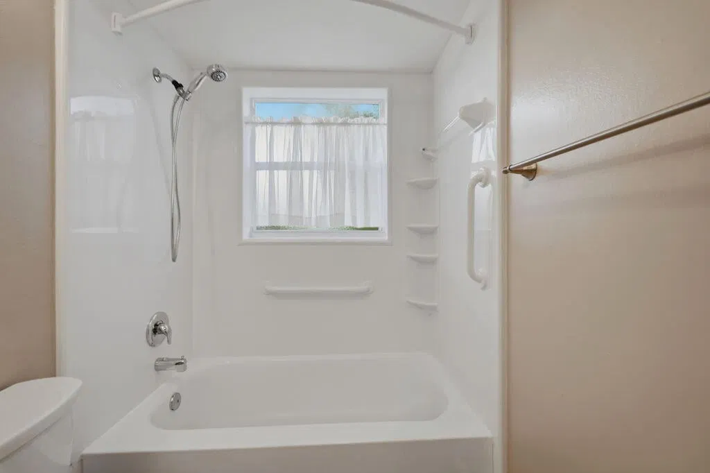 Unit 132 photo 10