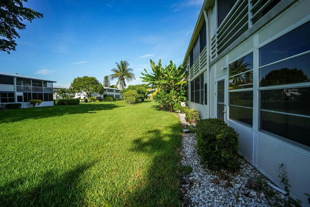 Unit 132 photo 19