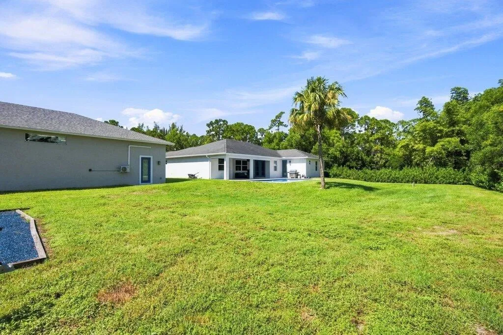  Residence photo 88