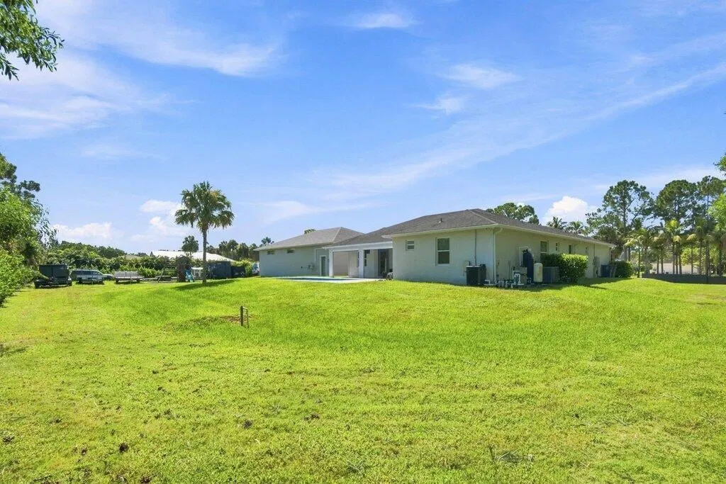  Residence photo 91