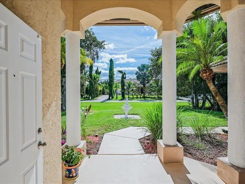 Residence photo 91