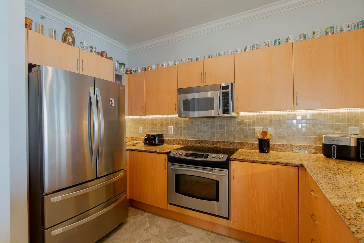 Windward Cove Lantana Unit 524 photo 25