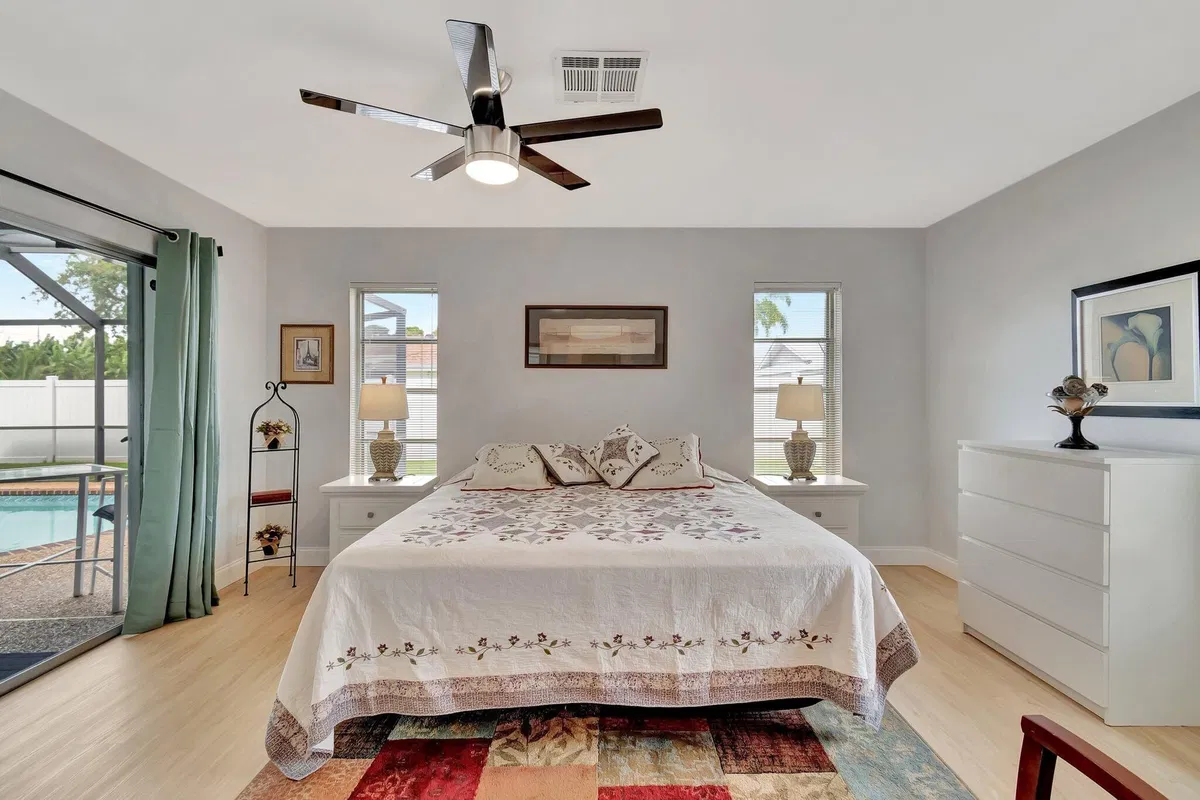 Residence photo 13
