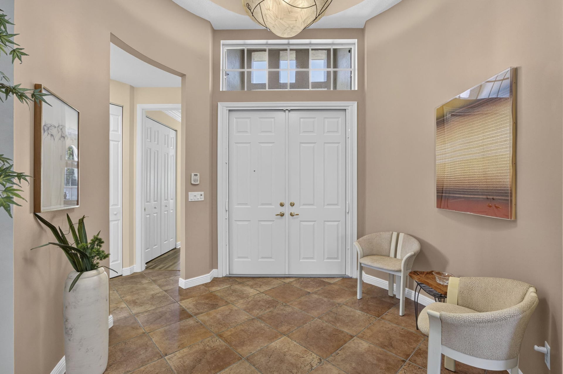 Residence photo 19