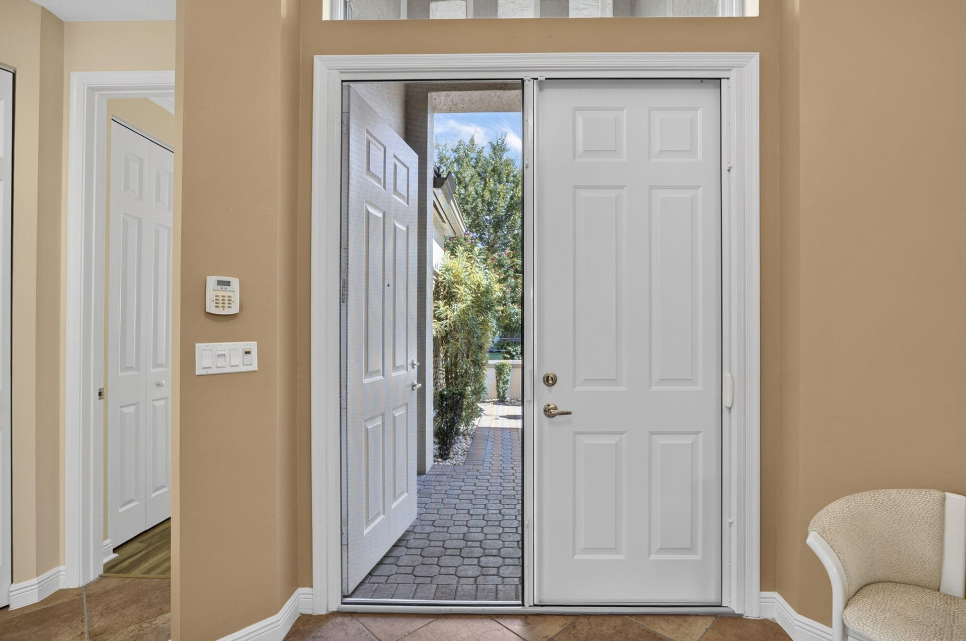 Residence photo 43