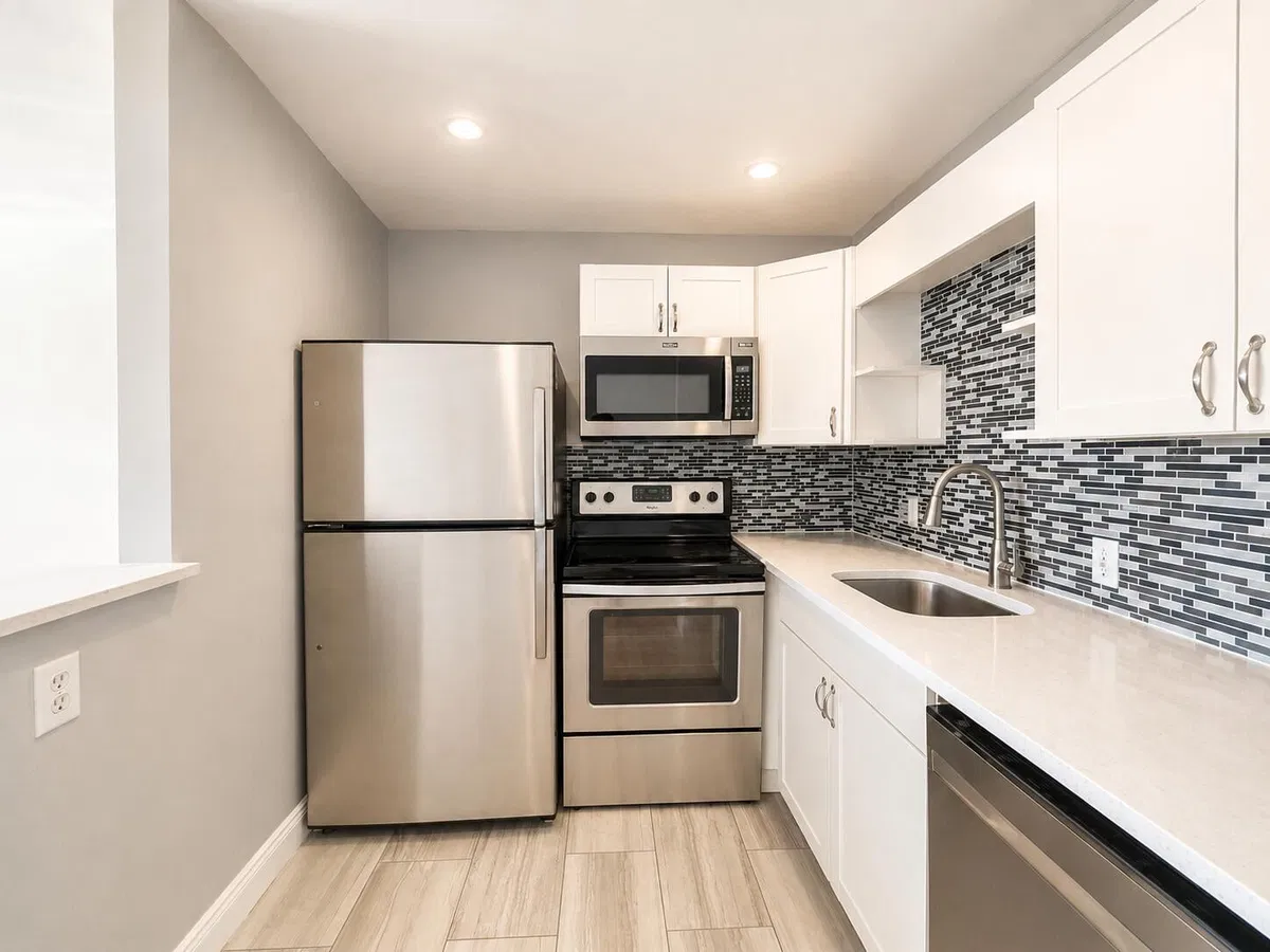 Unit 119 photo 4