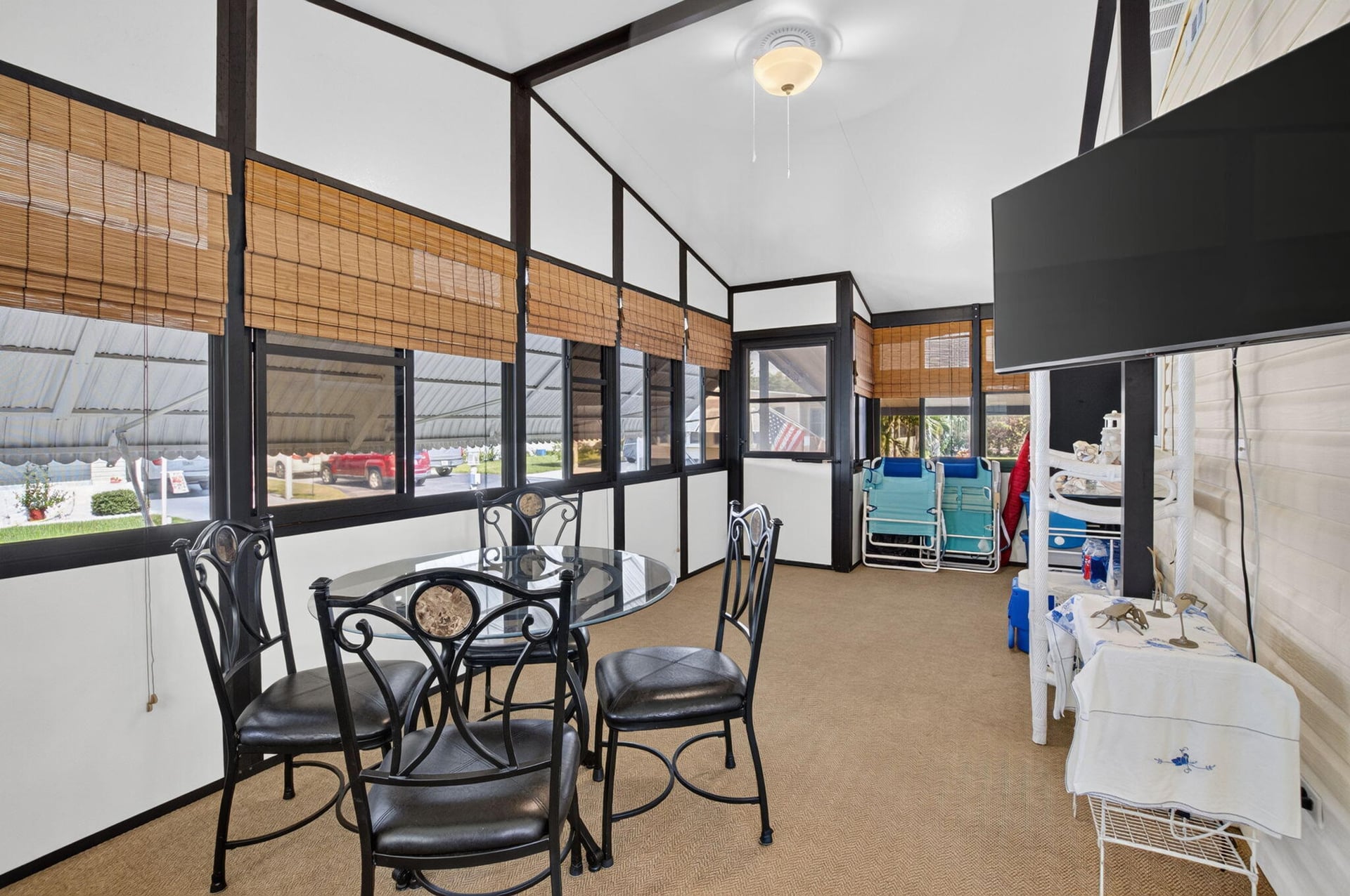 Residence photo 19